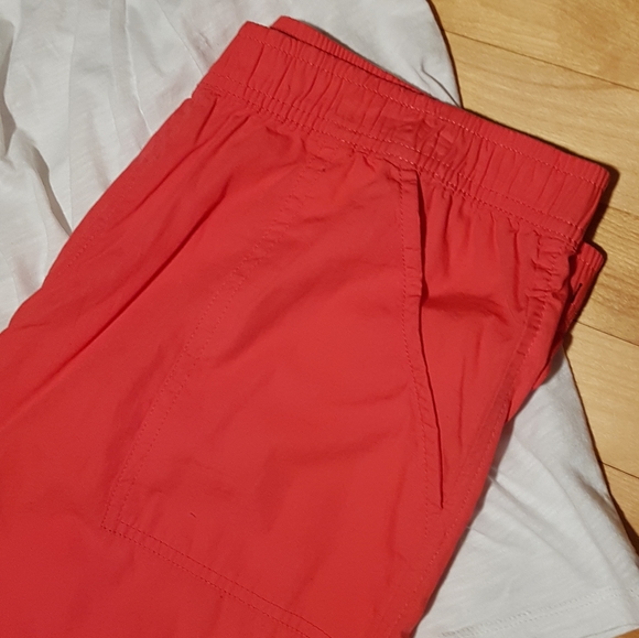 3/$20 Bright Coral Capris - Picture 4 of 10
